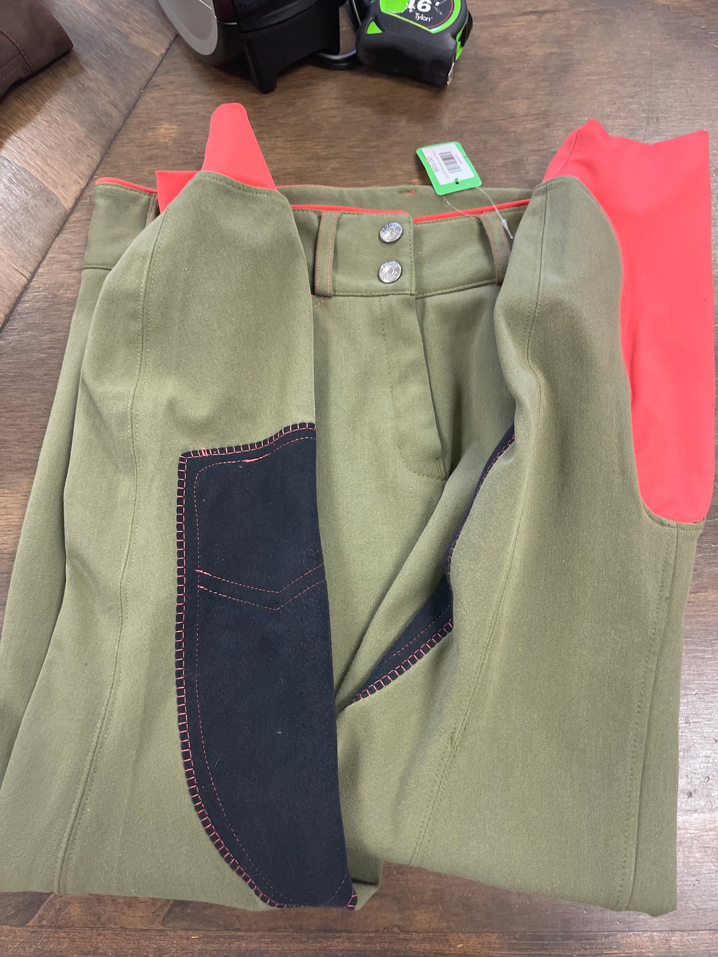 Lds 26 Olive with peach piping knee patch Breeches, Dover pants172