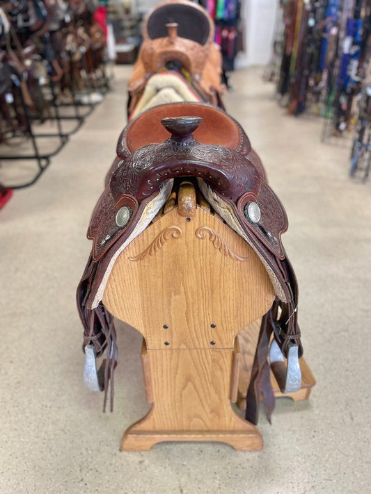 16” Western show/work saddle, dk oil rust seat, no visible brand