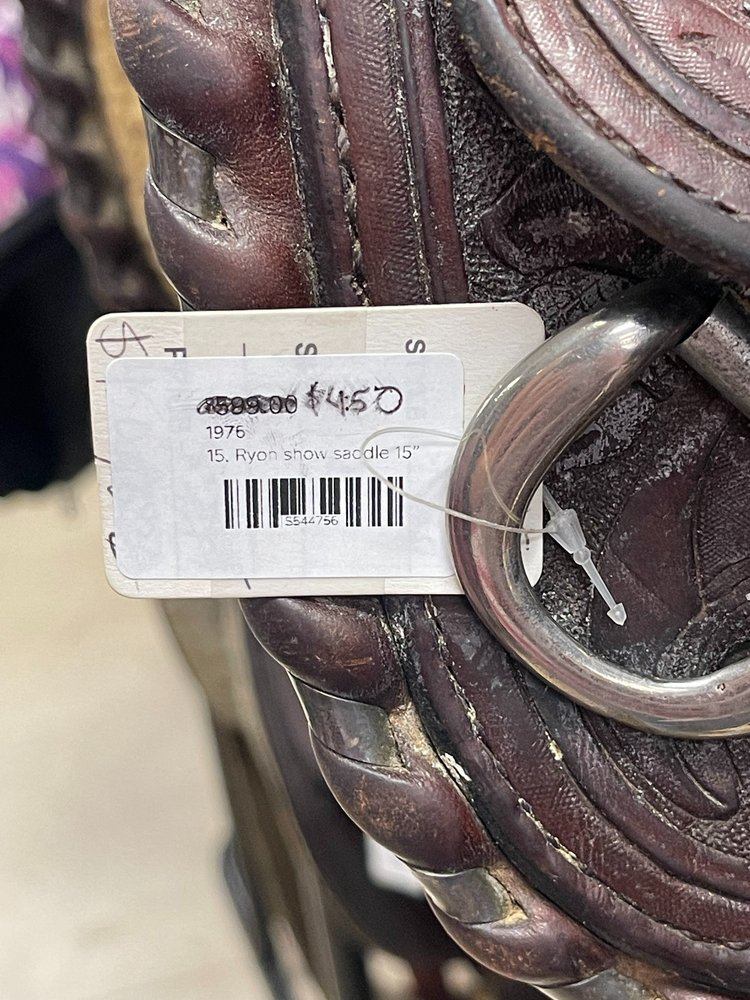 Ryon show saddle 15”