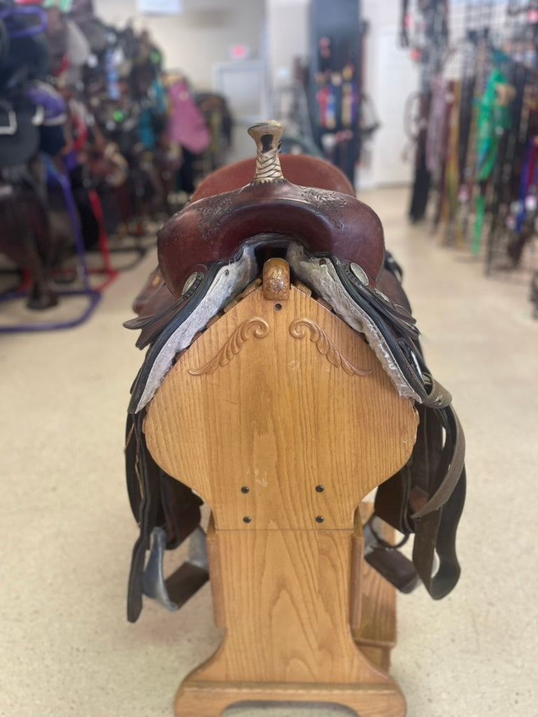 4. 16” Congress Leather All around saddle w/back cinch
