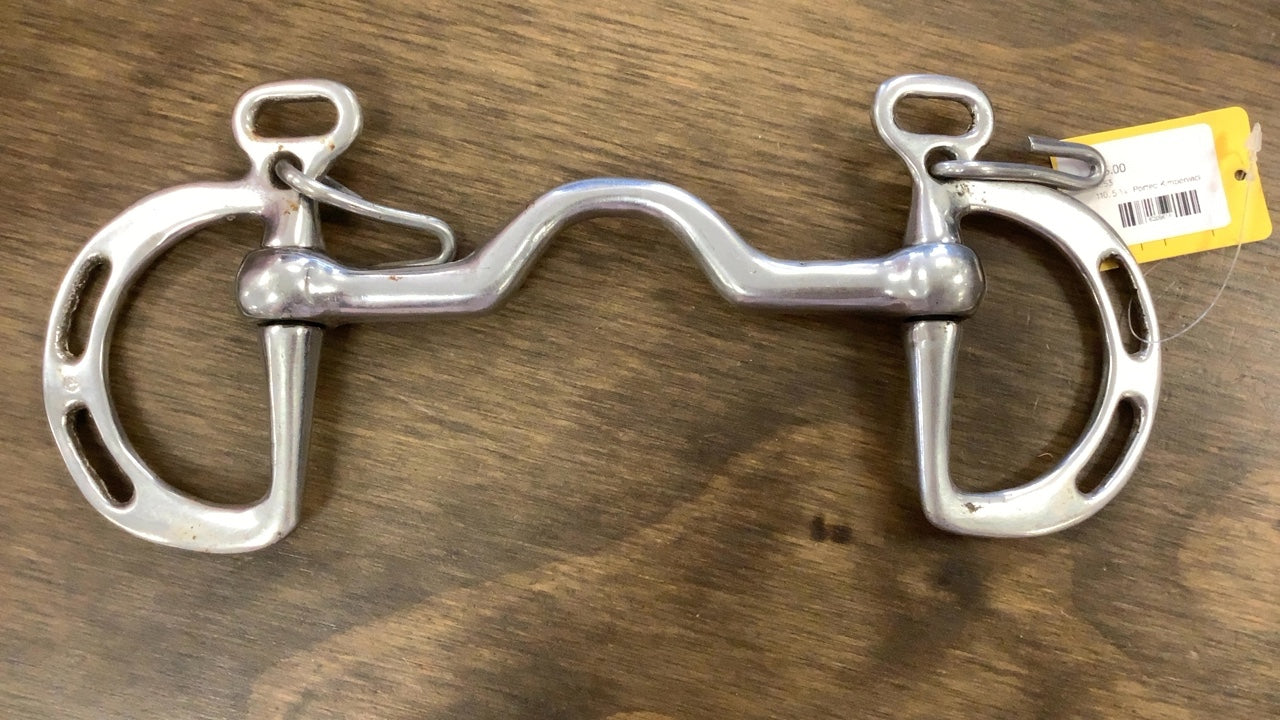 5 ¼” Medium/high Ported solid mouth Kimberwick bit