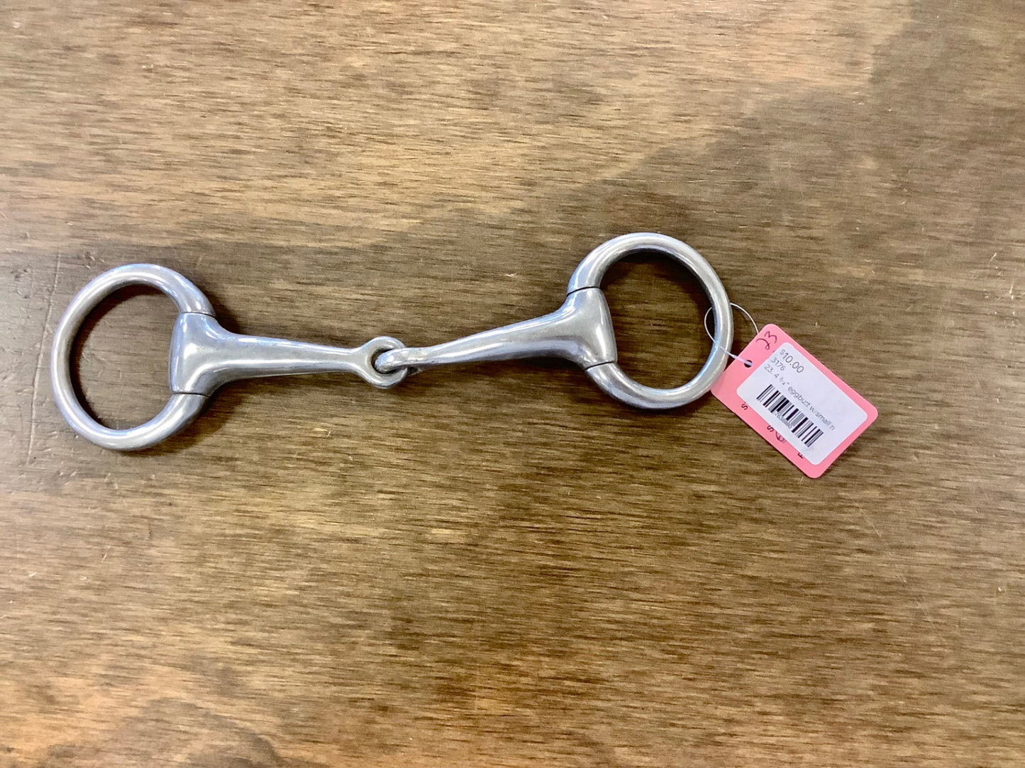 23. 4 ¾” eggbutt w/small rings, tackp020