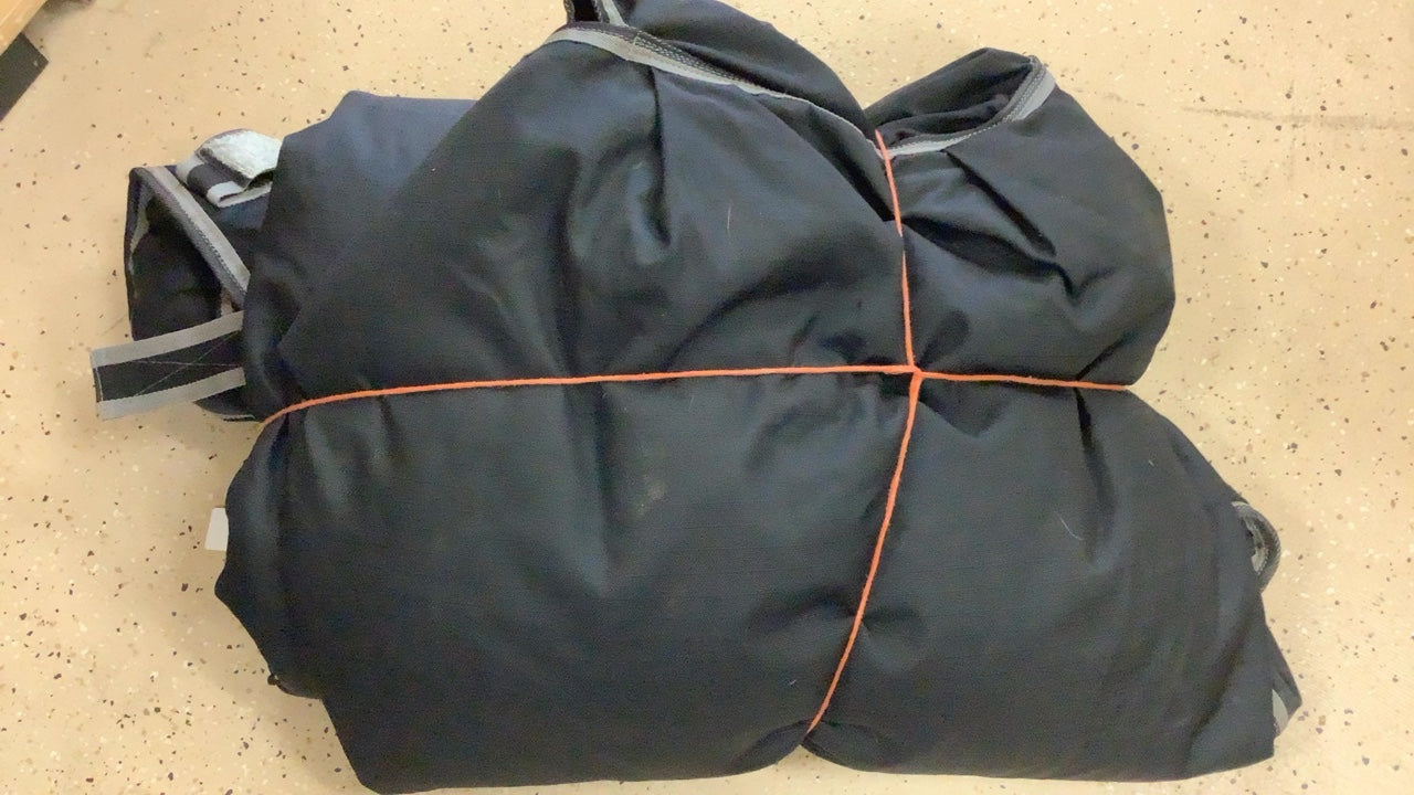 26. Horse 82" Black Medium weight turnout w hood schnieders