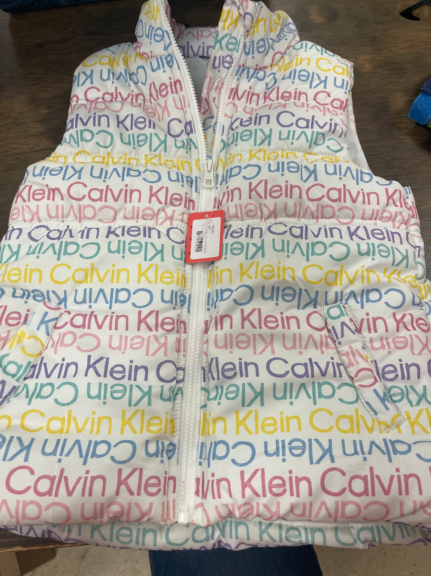 97. Child 5/6 White/Rainbow winter Vest, Calvin Klein, shirt074