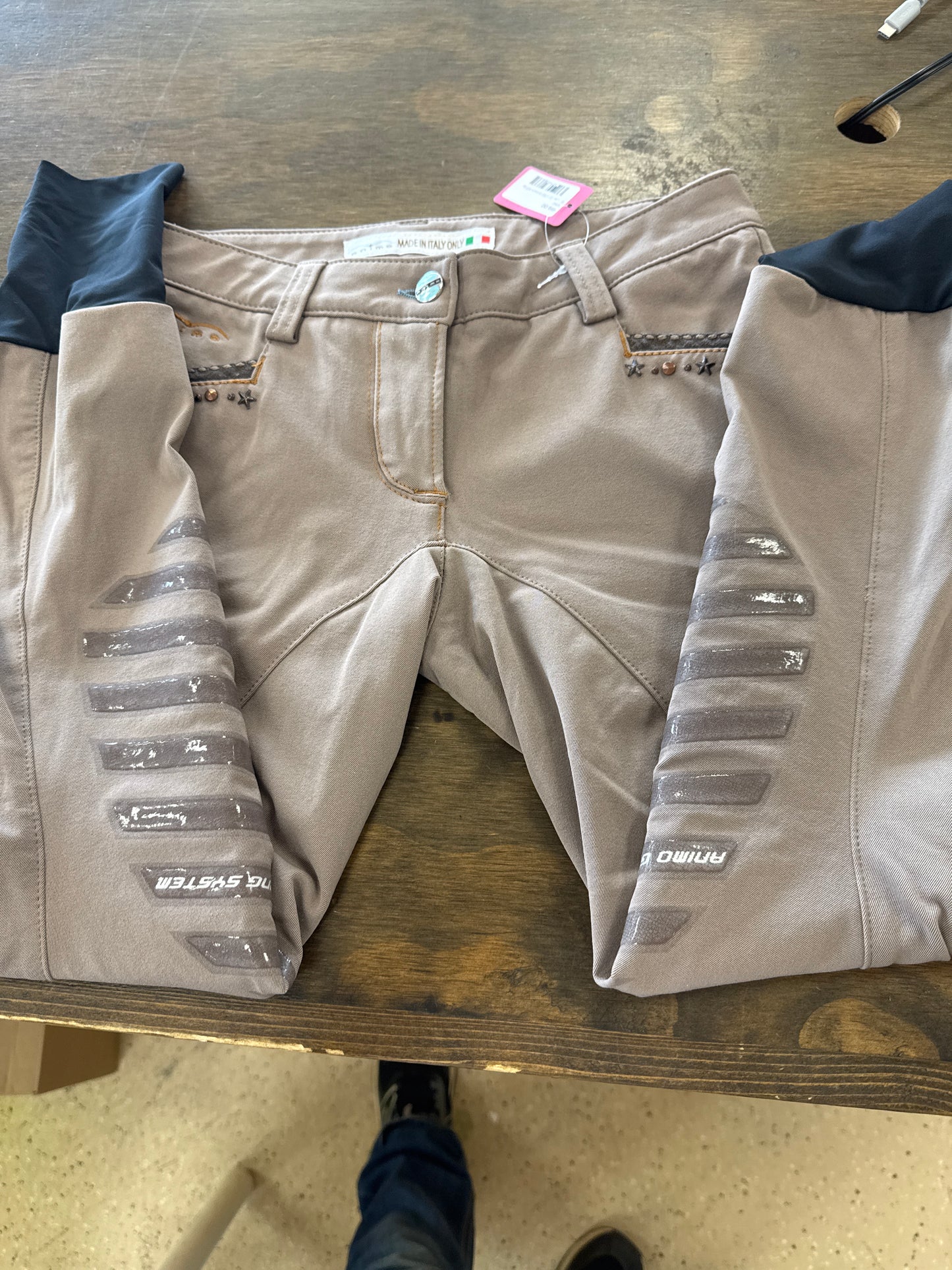 15. Lds 22 (i38) brown KP breeches, Animo, pants118