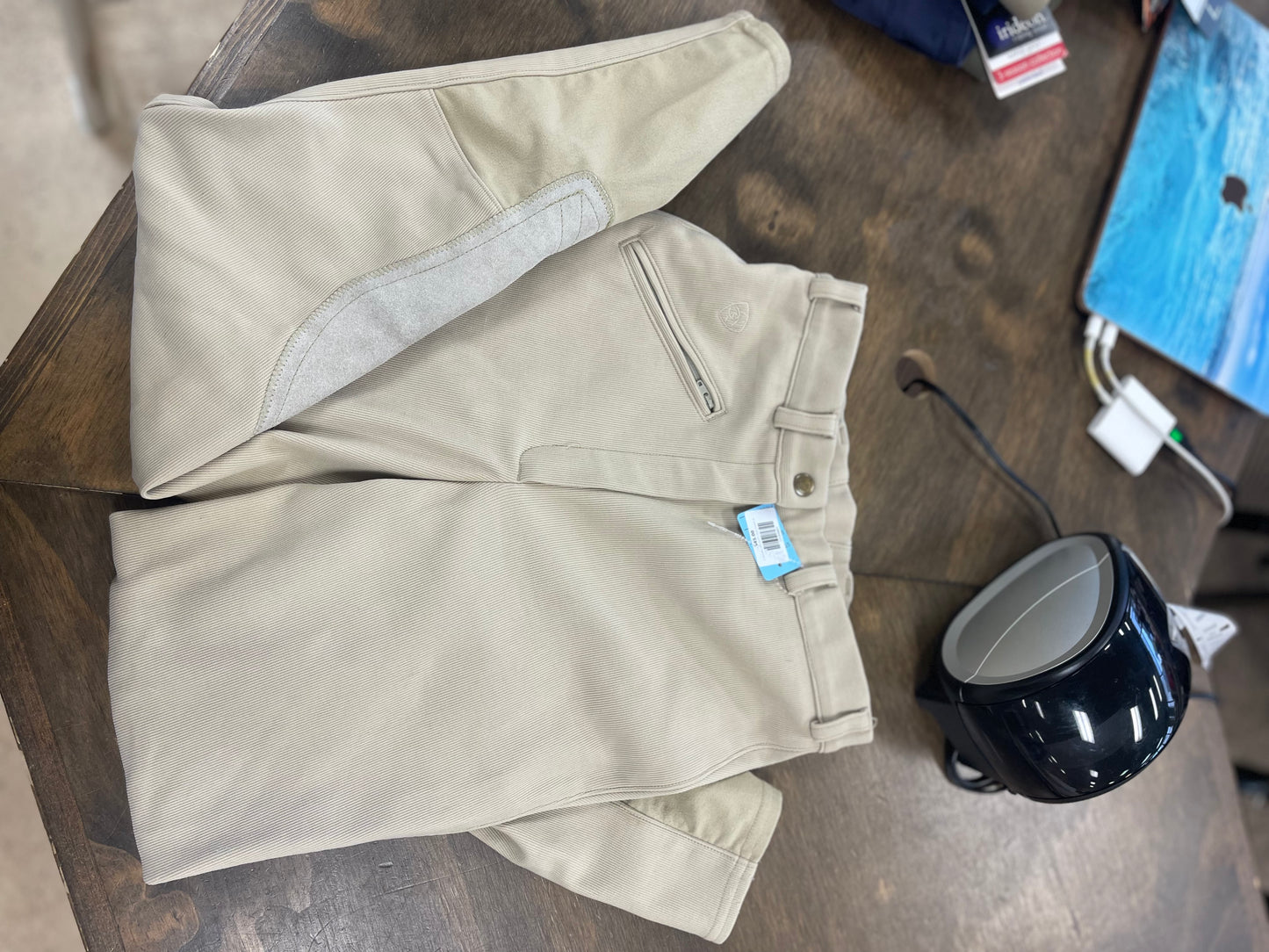 5. Lds 30R Tan Knee Patch ribbed breech, Ariat, pants144