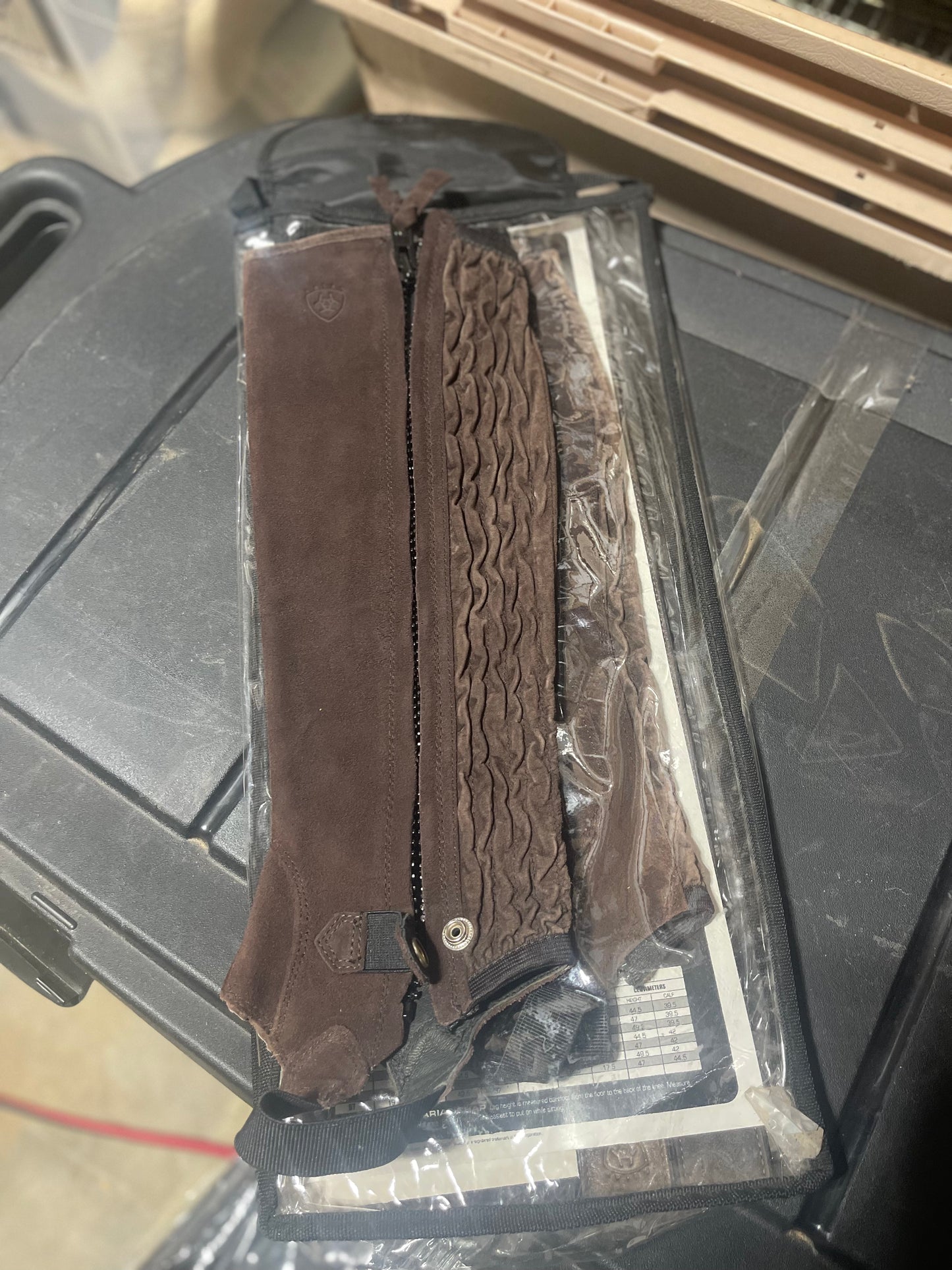 Mens Small Tall Brown Suede Half Chaps, Ariat all around II chaps
