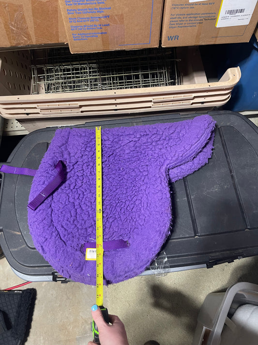18” Purple fleece fitted English pad, 21" spine total
