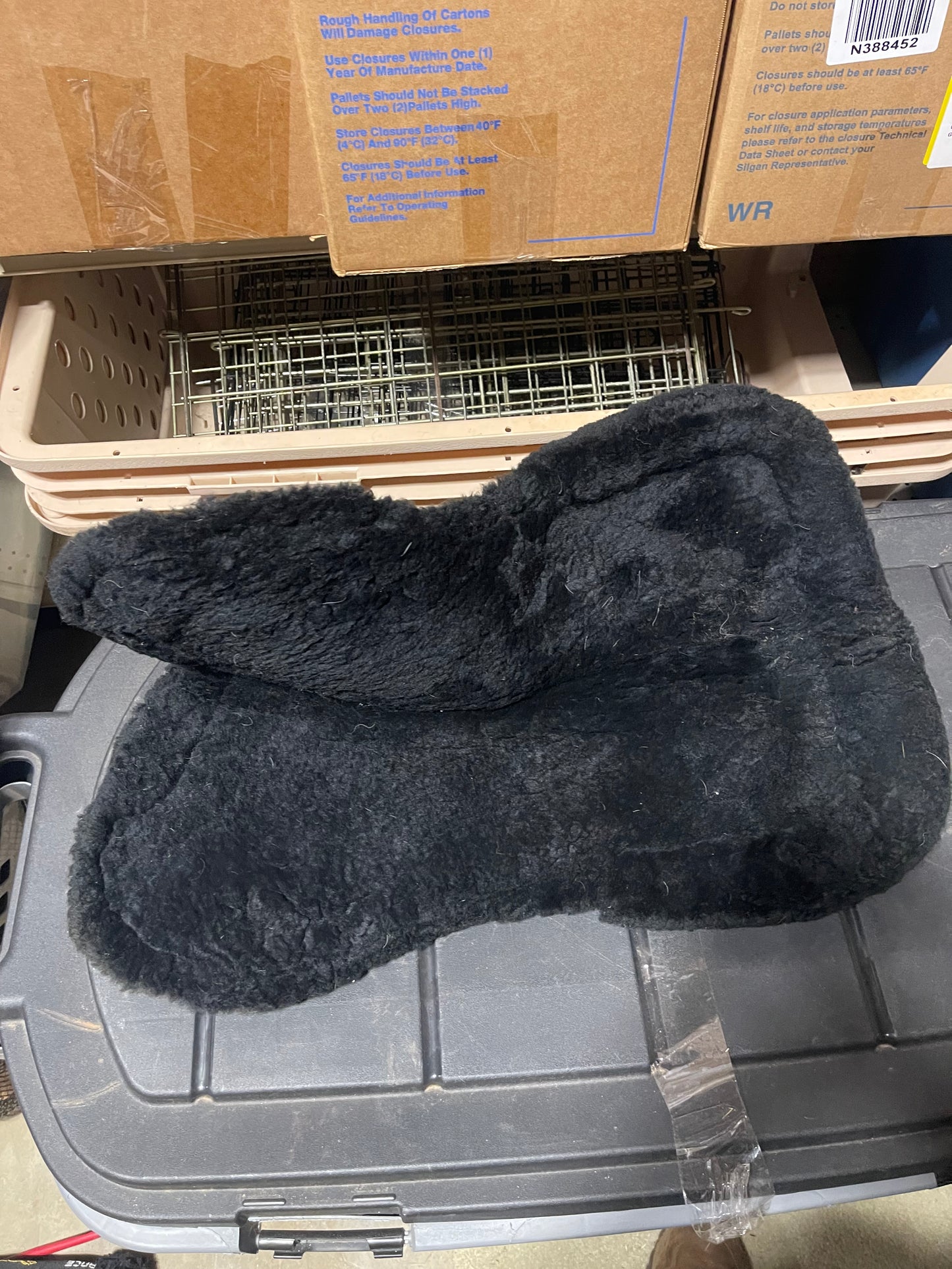 Large 18” Black sheepskin shimmable 6 pocket half pad, Total Saddle Fit