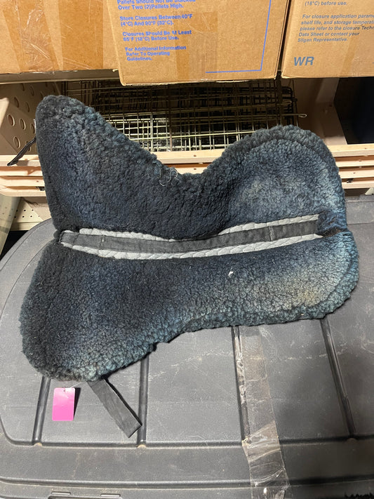 L Black Sheepskin half pad, Mattes