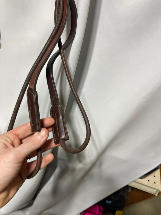 Brown Rolled leather draw reins with bolt snaps, nearly new very lightly used