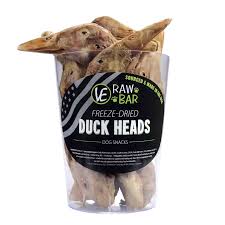 Raw Bar, Duck Heads Freeze Dried