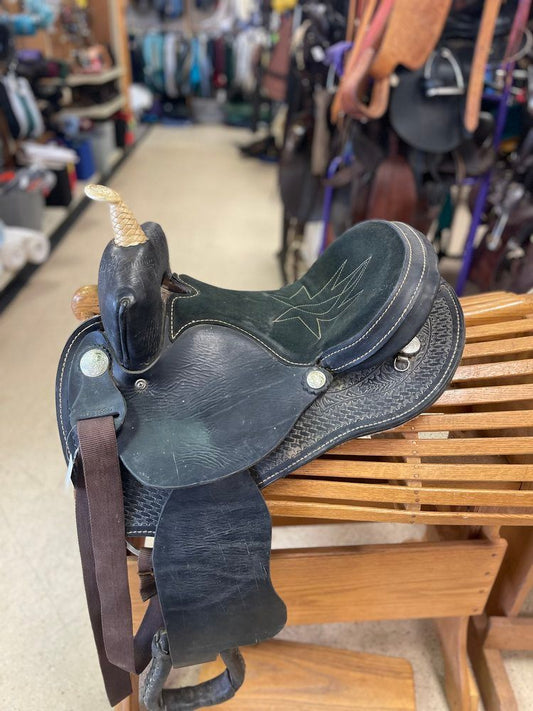 9. 14” Black barrel saddle