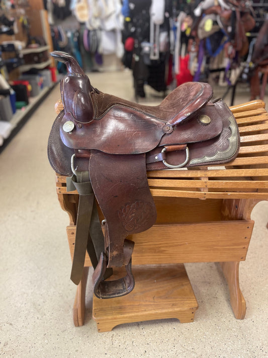15” western trail saddle with silver, serial number 1426 stamped on back