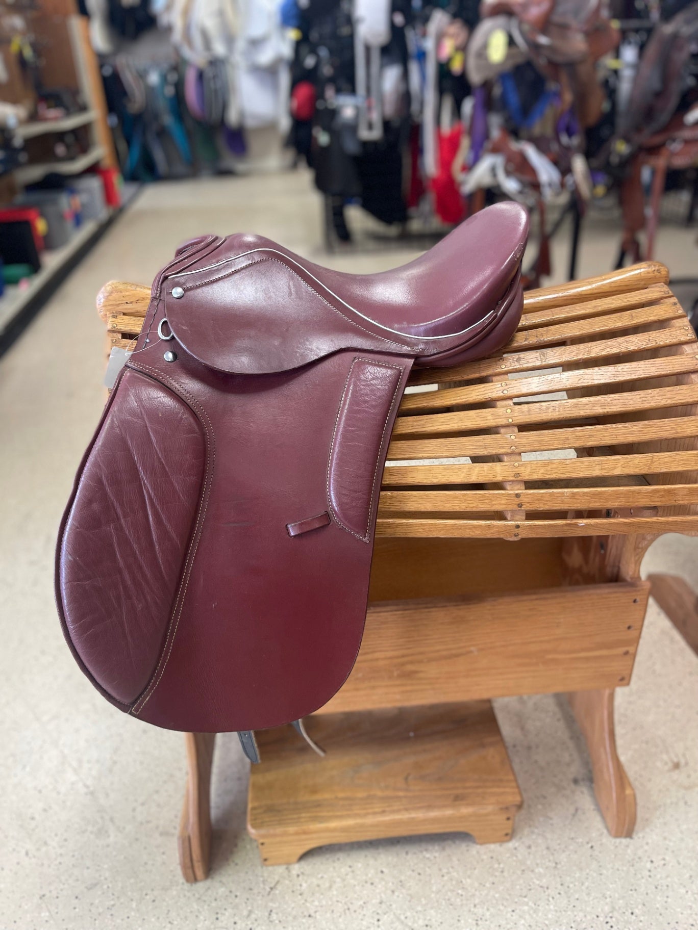 34. 17” Red Wide tree AP/dressage saddle with XL flaps, no brand