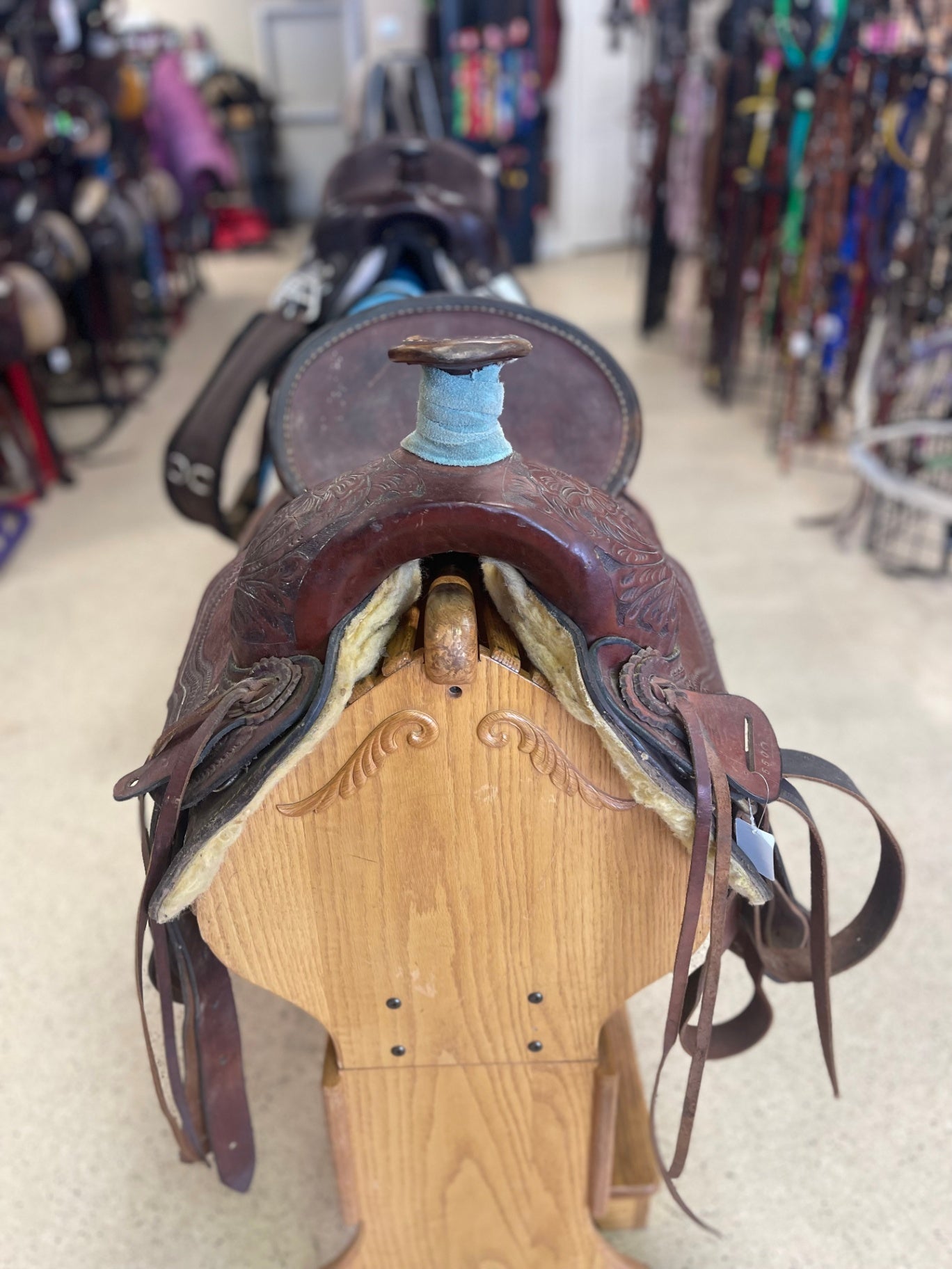16” SQHB Slick seat roper saddle