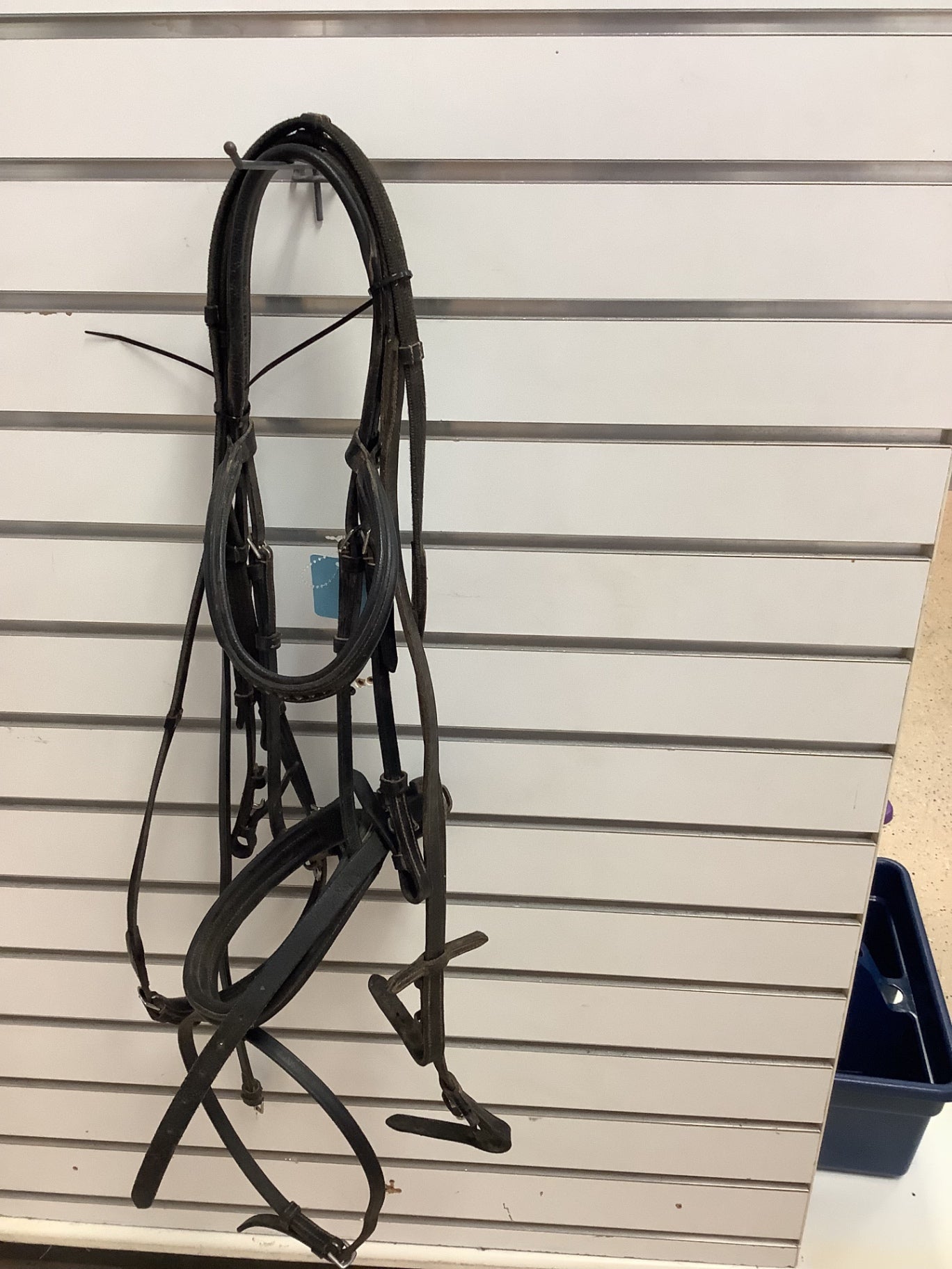 1. Cob Black Bridle W/ Reins QHP