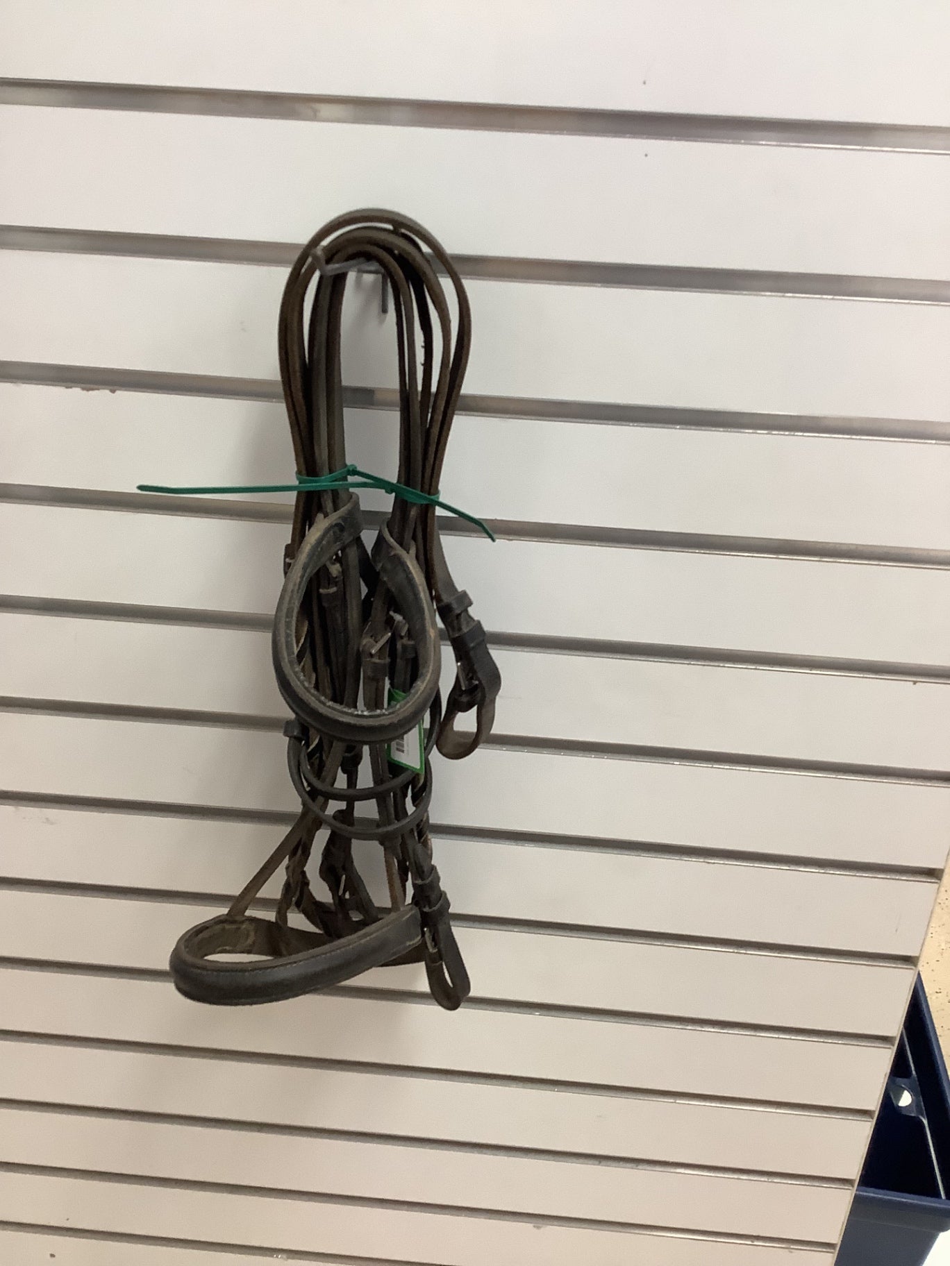 11. Cob Sz black bridle and reins w/lightly padded brow and noseband