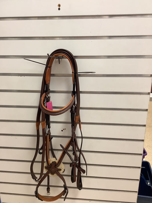 2. Cob Brown Bridle Figure 8 W/ Reins