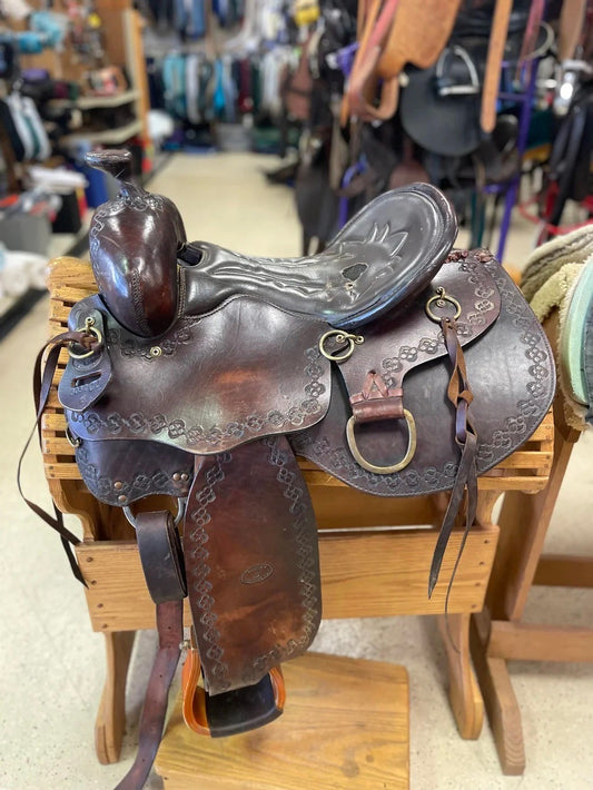 8. 15” M/W tree Circle J trail/ranch saddle