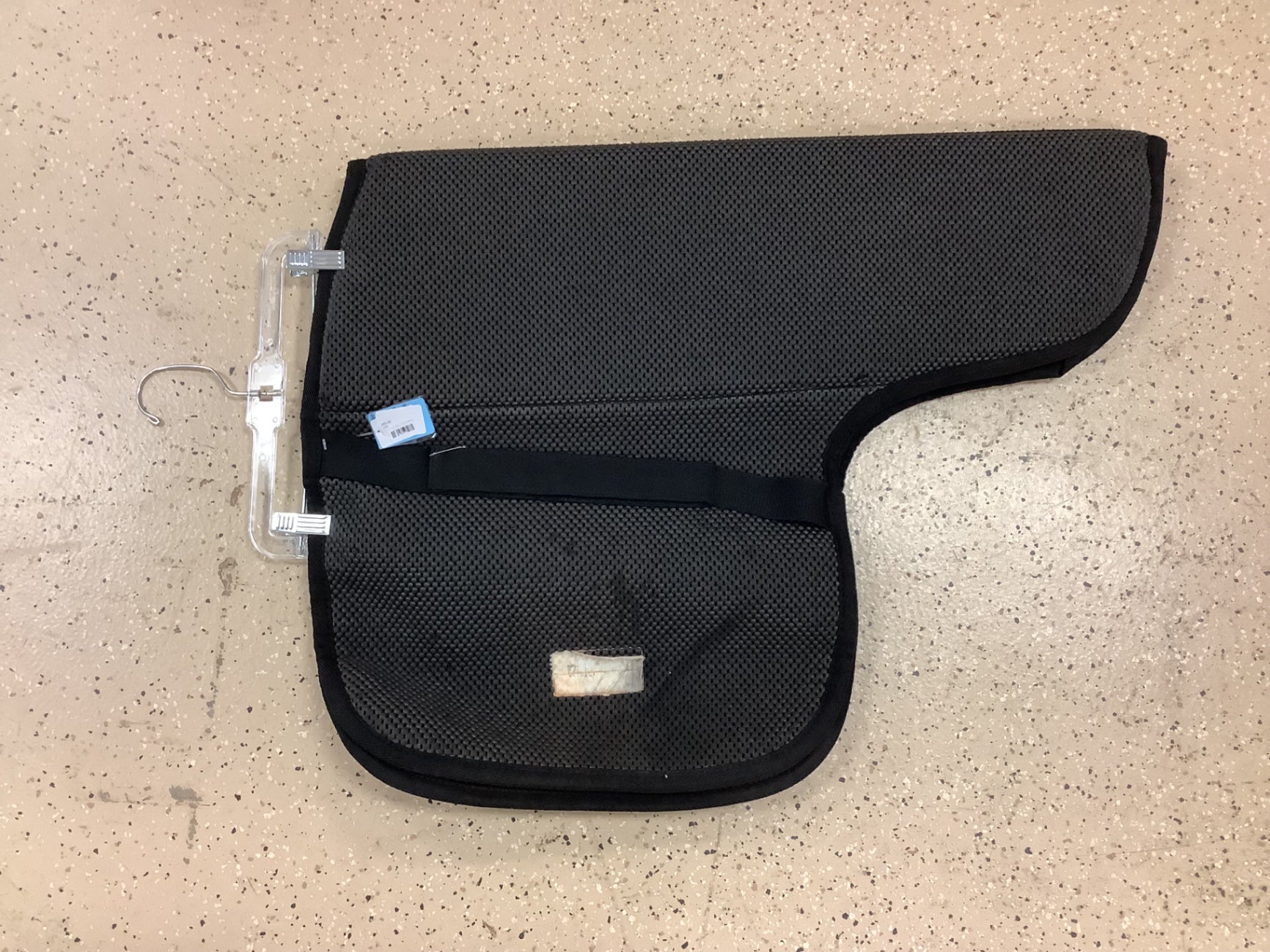 12. Aussie Black neoprene pad