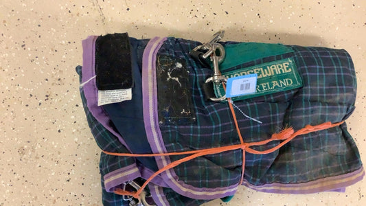 415. 66'' green Plaid turnout sheet horseware