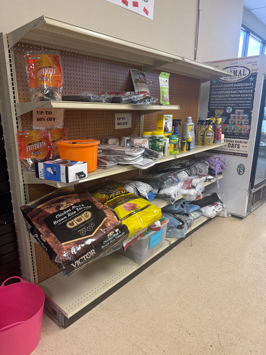 Single side gondola with two 4' pegboard sections