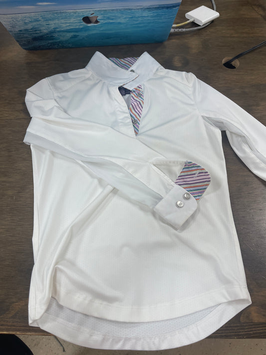 40. Kids 8/S White w/striped cuffs Long Sleeved show shirt, Essex, shirt063