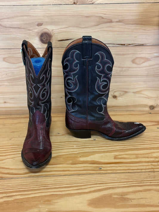 76. Sz 6 Burgundy Nocona cowgirl boots, wboots07