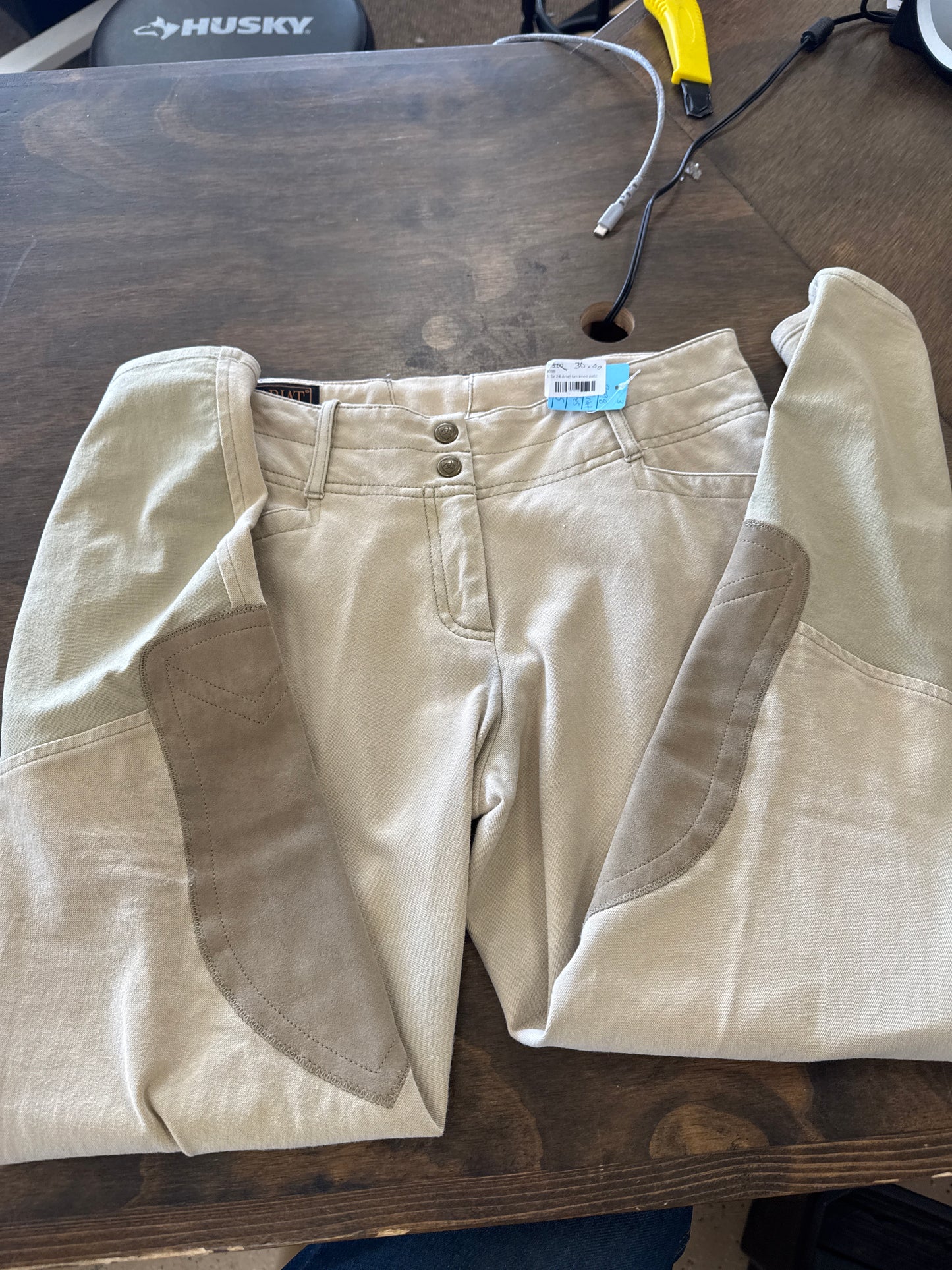 3. Sz 24 Ariat tan knee patch breeches, pants121