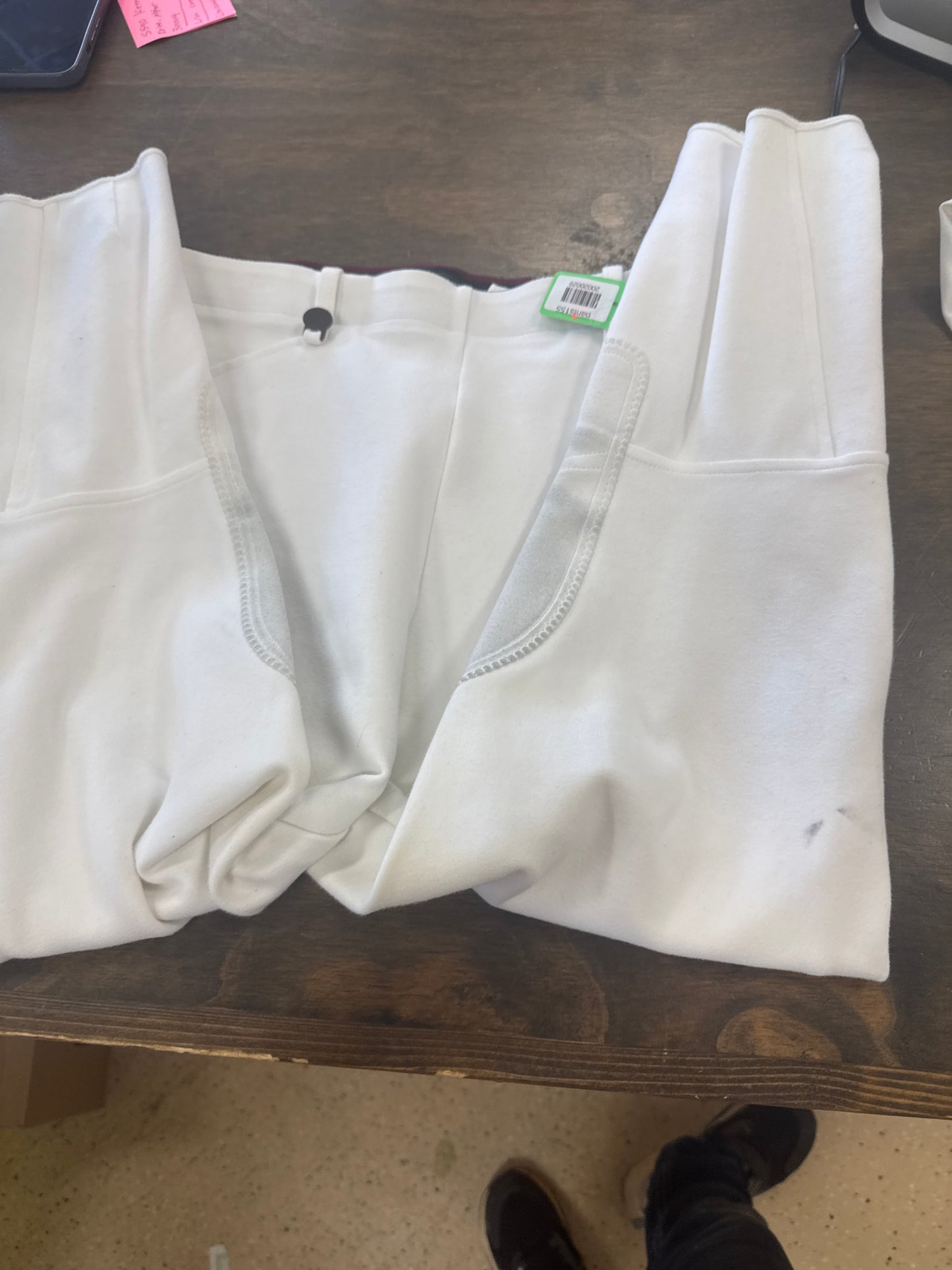 29. Lds 32 White knee patch show breeches, side zip Fairfax, pants155