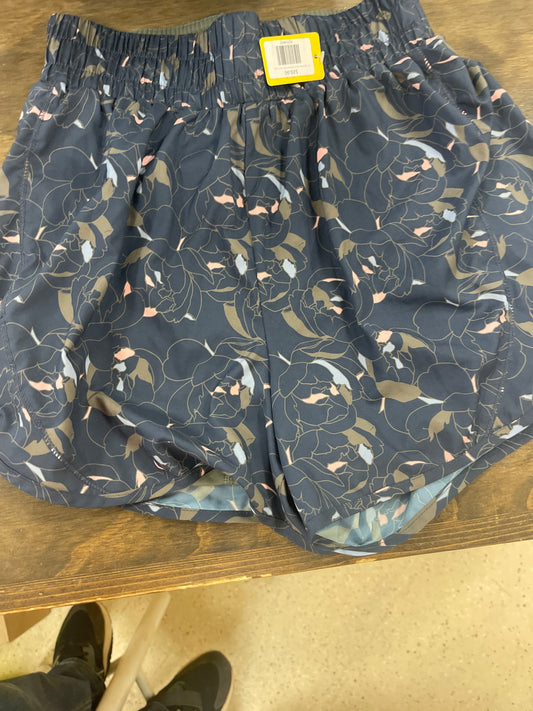 43. Lds XS Navy/olive Shorts W/ Liner, Aubrion, pants105