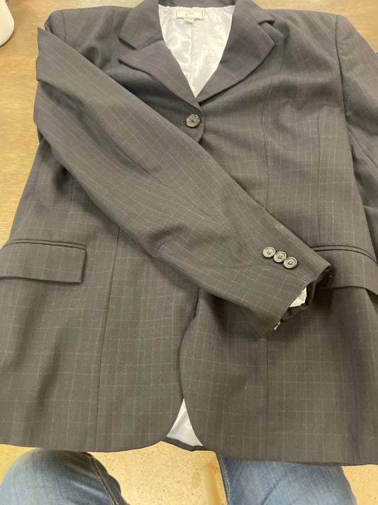 Lds 8r Black grid striped show coat with silver lining, wellington coats102