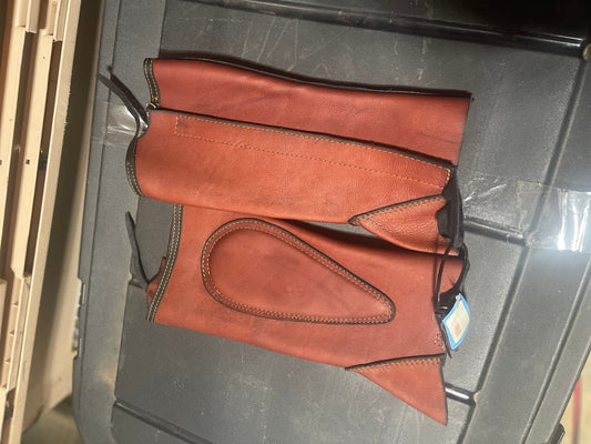 Kids Medium short wide Red leather extra padded half chaps