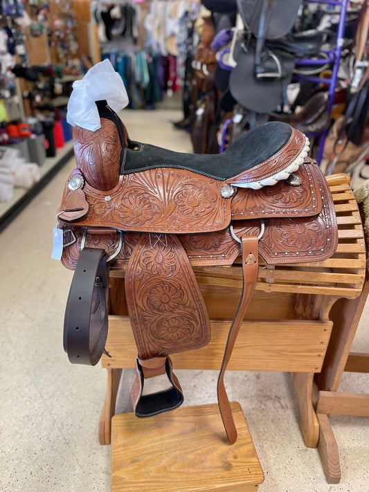 17"  Western trail/all around, New