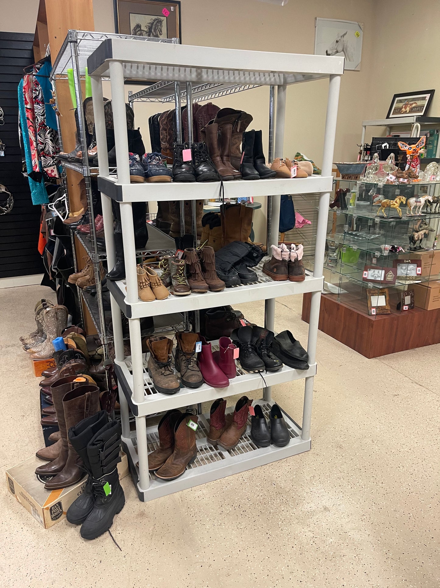 Plastic snap together racks, white/grey/tan