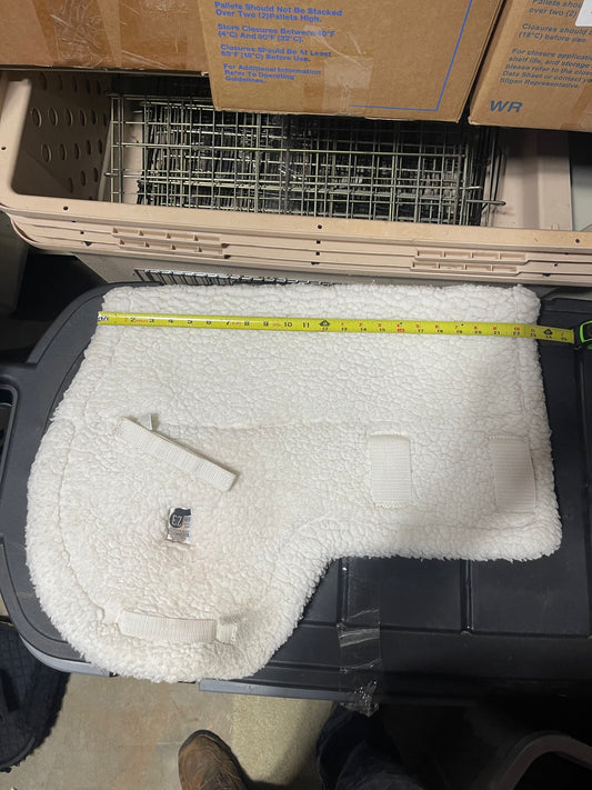 White fleece English show pad 20" spine, EZ view number holder Schneiders