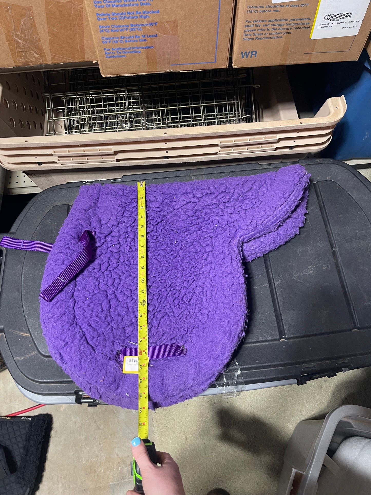 18” Purple fleece fitted English pad, 21" spine total