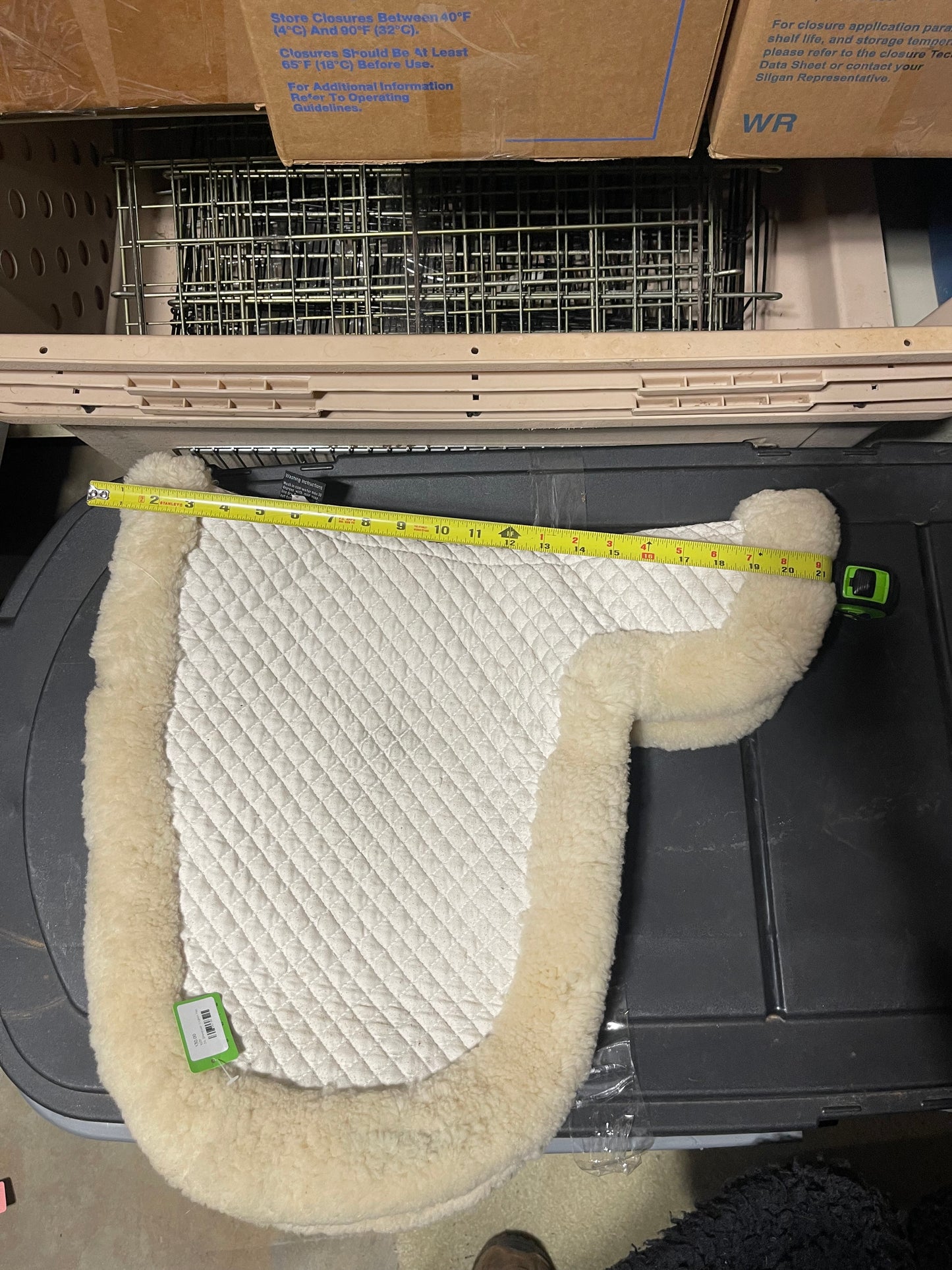 White/cream Sheepskin Dressage English Pad, 17" spine