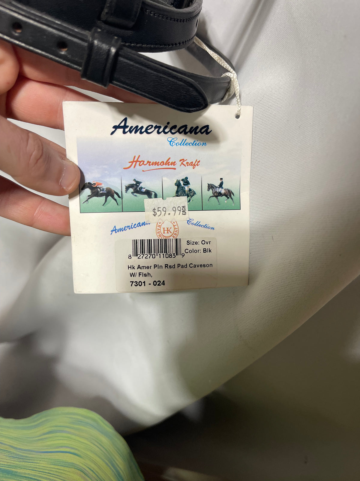 HK Americana Oversize/Xfull/Warmblood Black padded Cavesson noseband with flash and regular roller