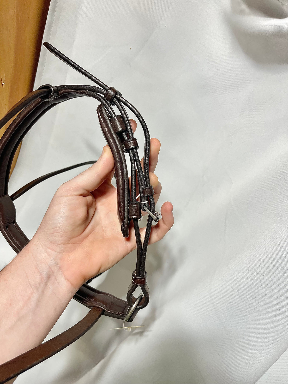 Brown Horse/Full size replacement cushy padded English cavesson crank noseband for monocrown bridle, Fancy stitched, raised, with a fully removable flash.